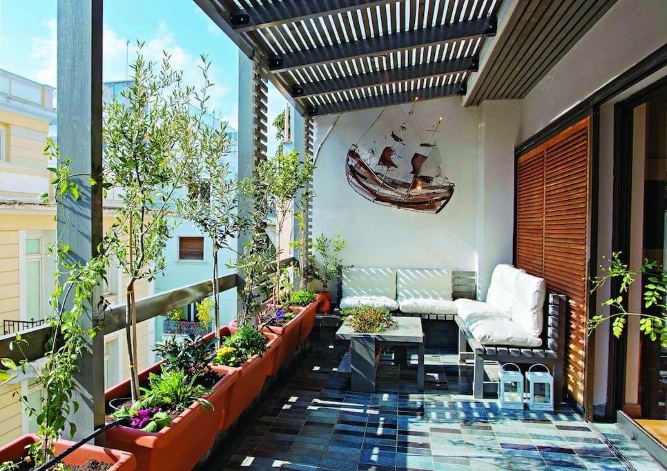 Hidesign Athens Tube Luxury Apt In Kolonaki Eksteriør billede